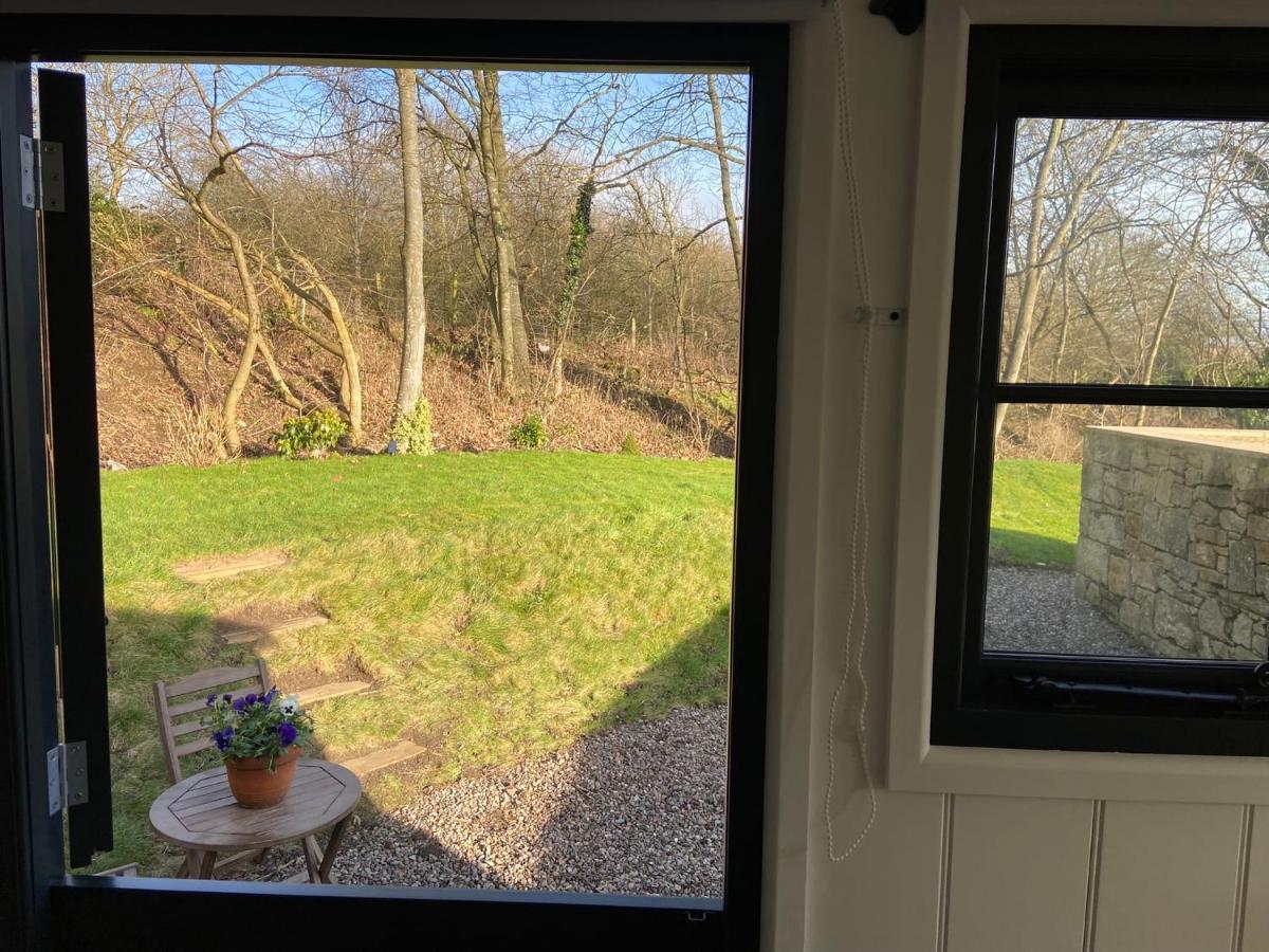 Peaceful Shepherd'S Hut In Beautiful Countryside. 林利斯戈 外观 照片